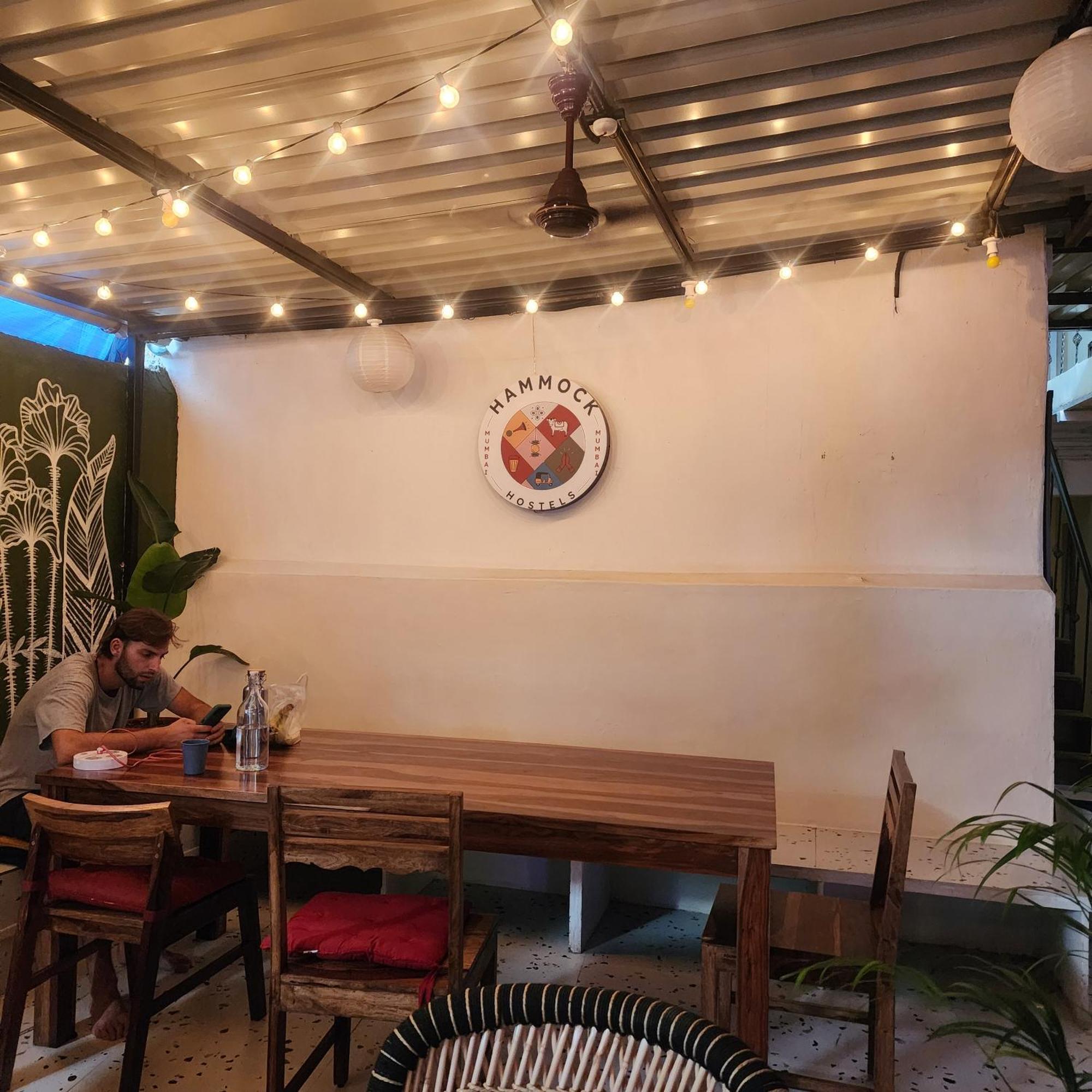 Hammock Hostels - Bandra Mumbai  Buitenkant foto