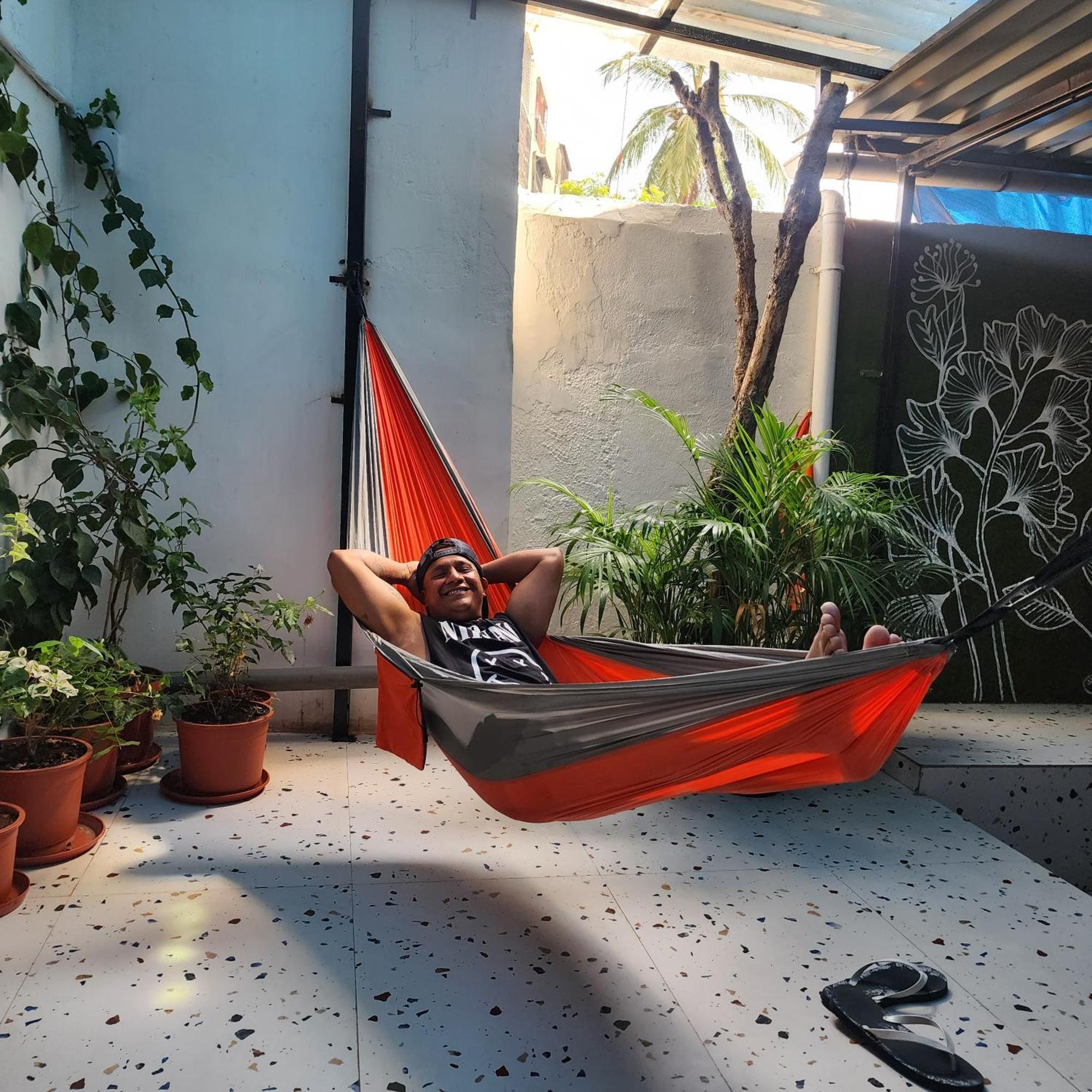 Hammock Hostels - Bandra Mumbai  Buitenkant foto